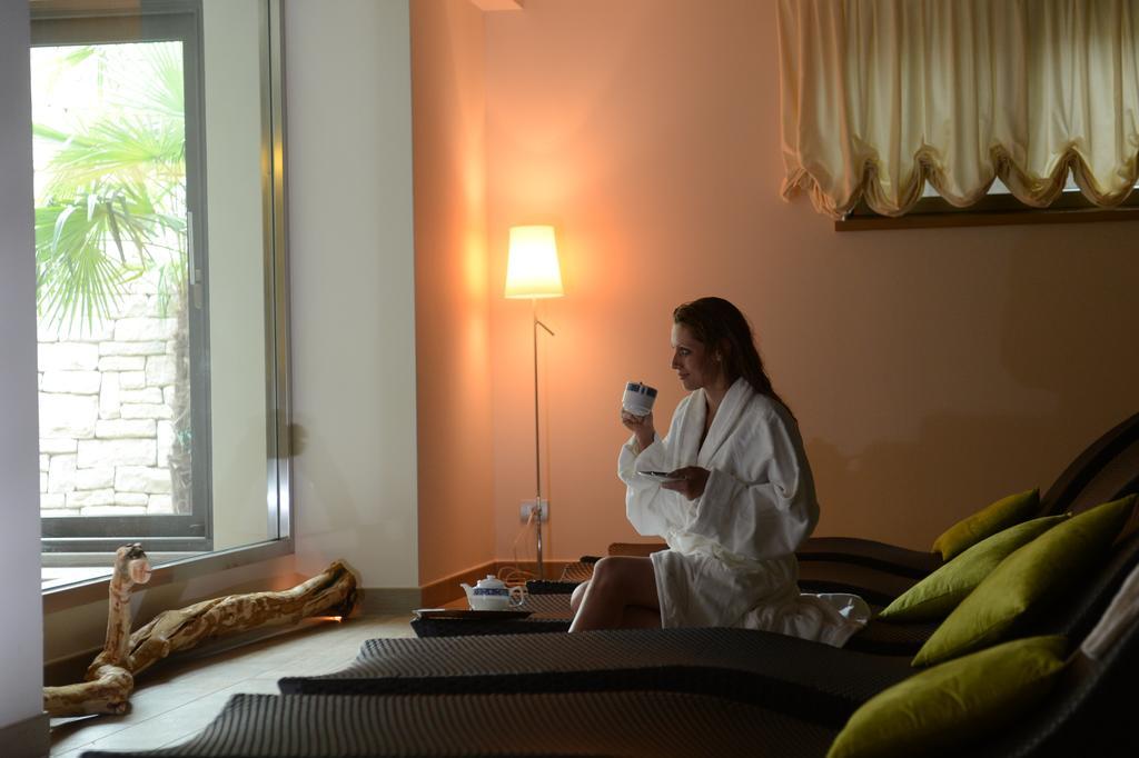 Hotel Ambassador Levico Terme Exteriér fotografie