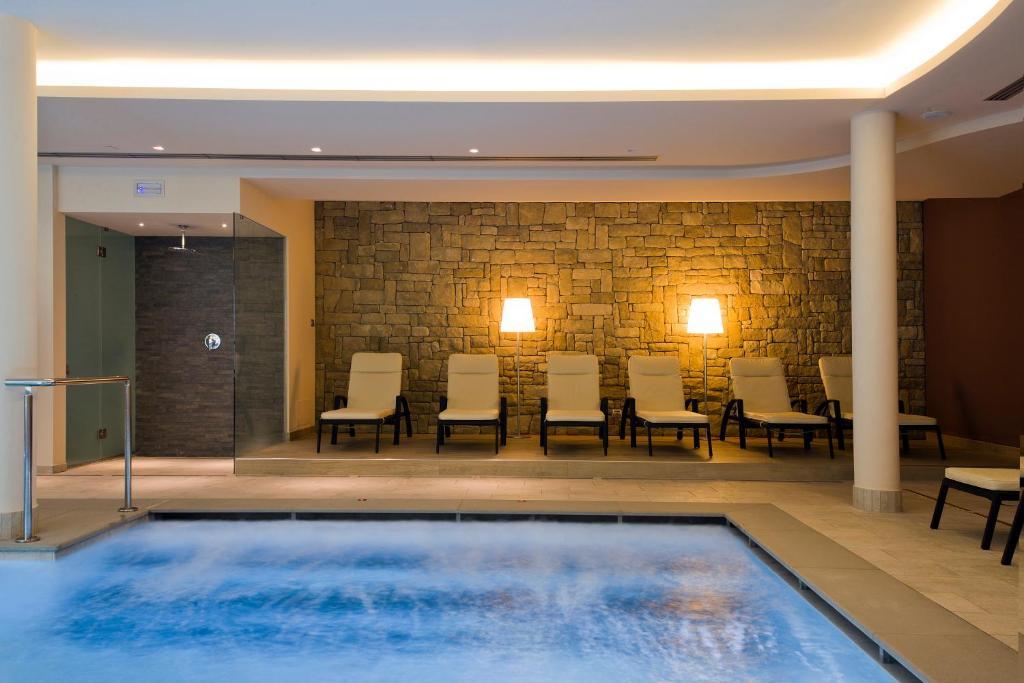 Hotel Ambassador Levico Terme Exteriér fotografie