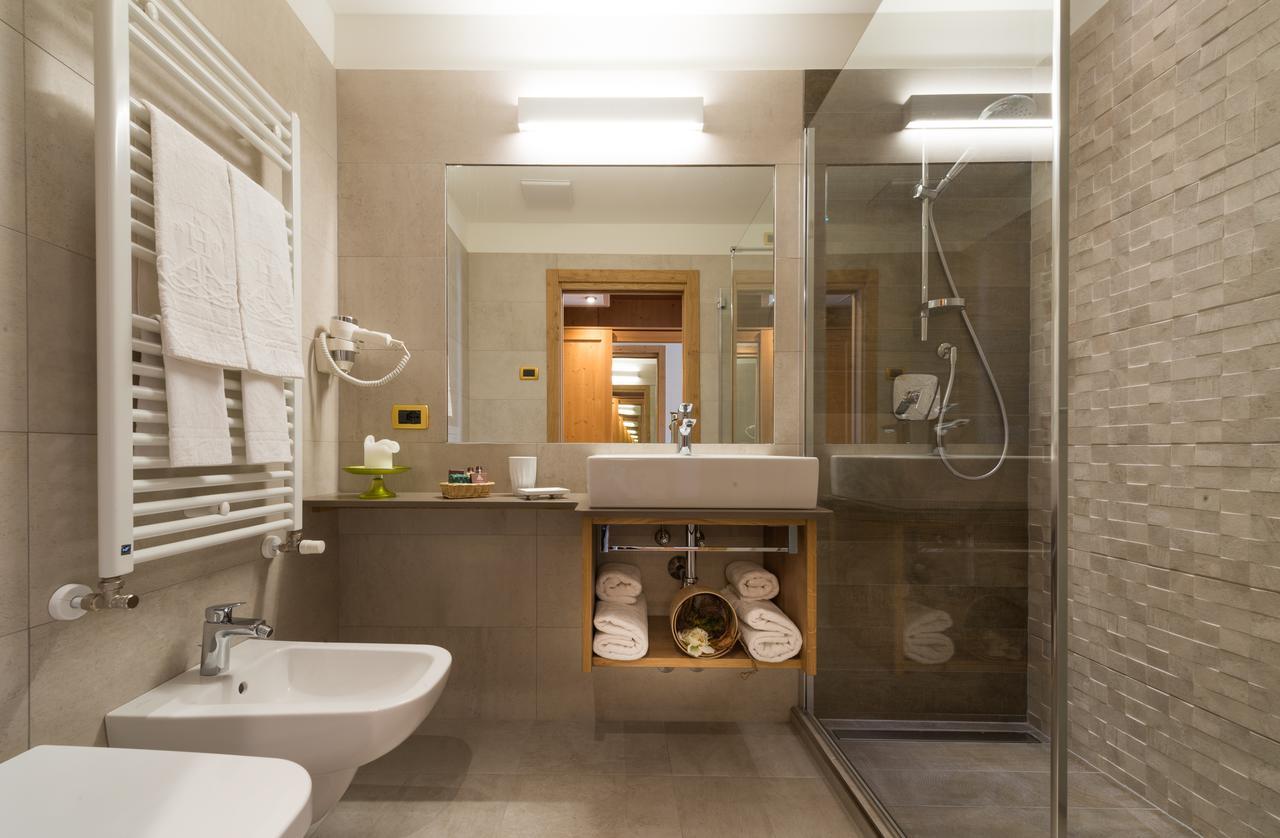 Hotel Ambassador Levico Terme Exteriér fotografie