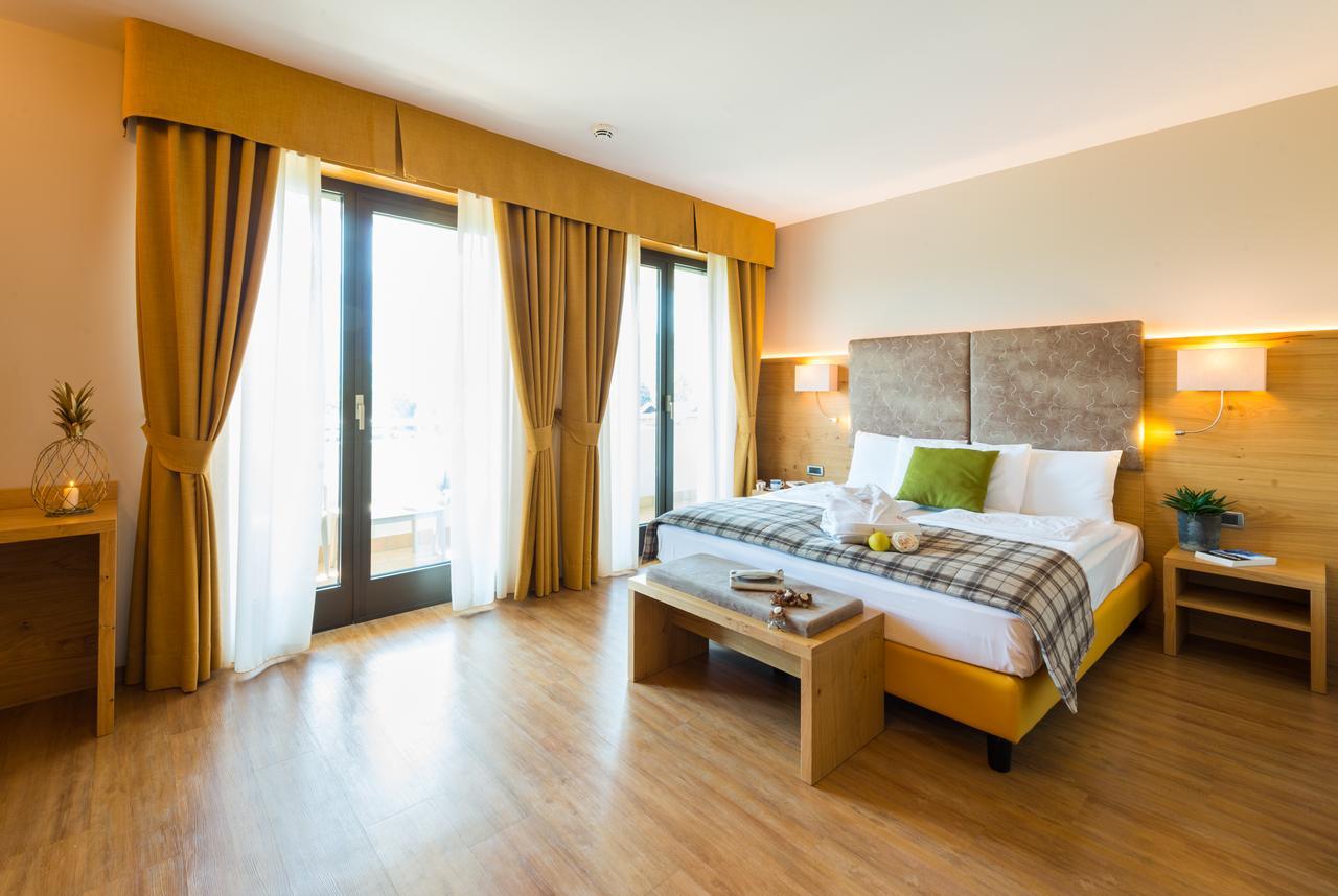 Hotel Ambassador Levico Terme Exteriér fotografie