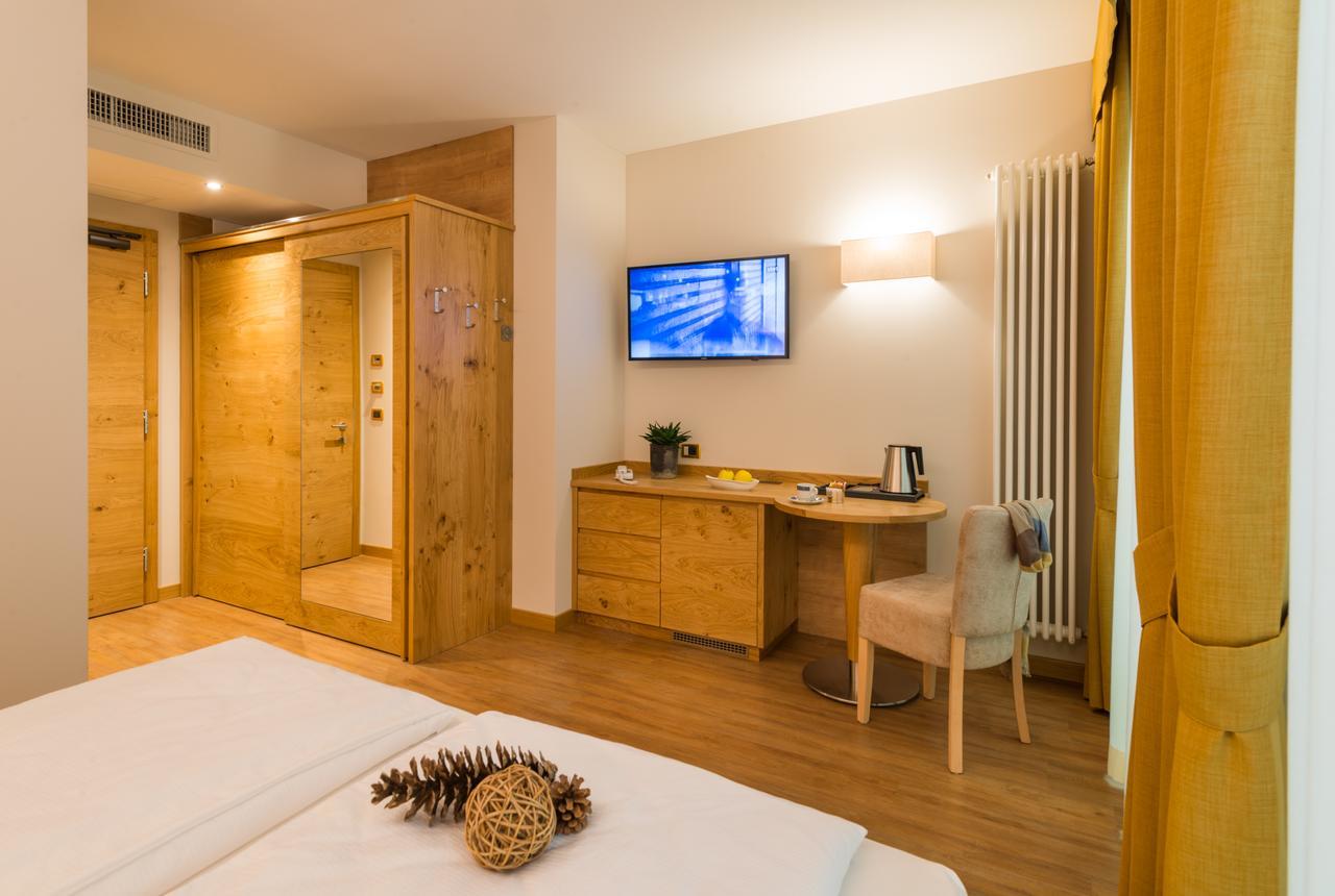 Hotel Ambassador Levico Terme Exteriér fotografie